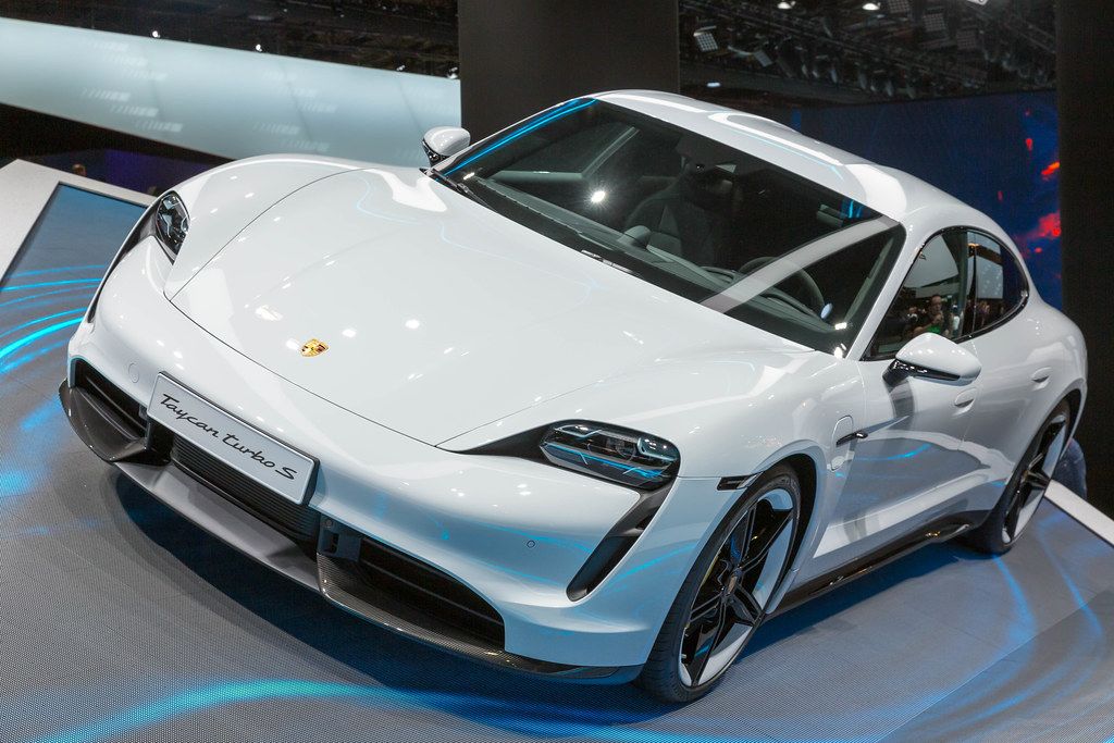 Stadtflucht: Overtourism am Klöntalersee